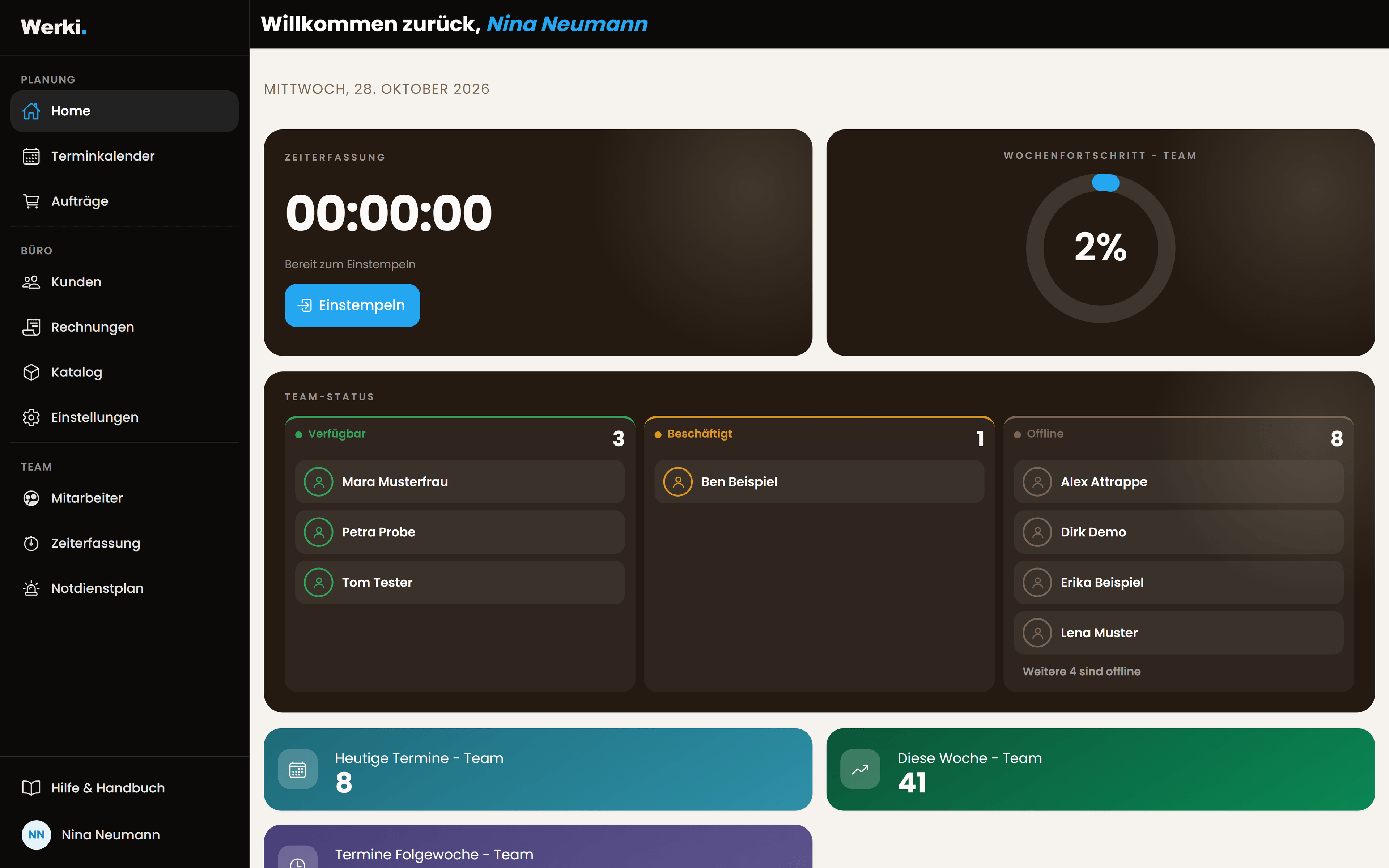 Startseite der Werki-Demo mit Seitenmenü, Stempeluhr und Team-Status